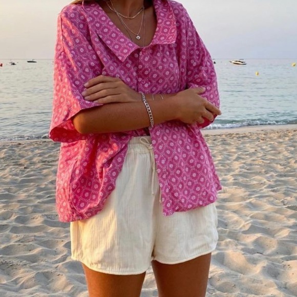 Meet your Posher, Carlea - Picture 1 of 1